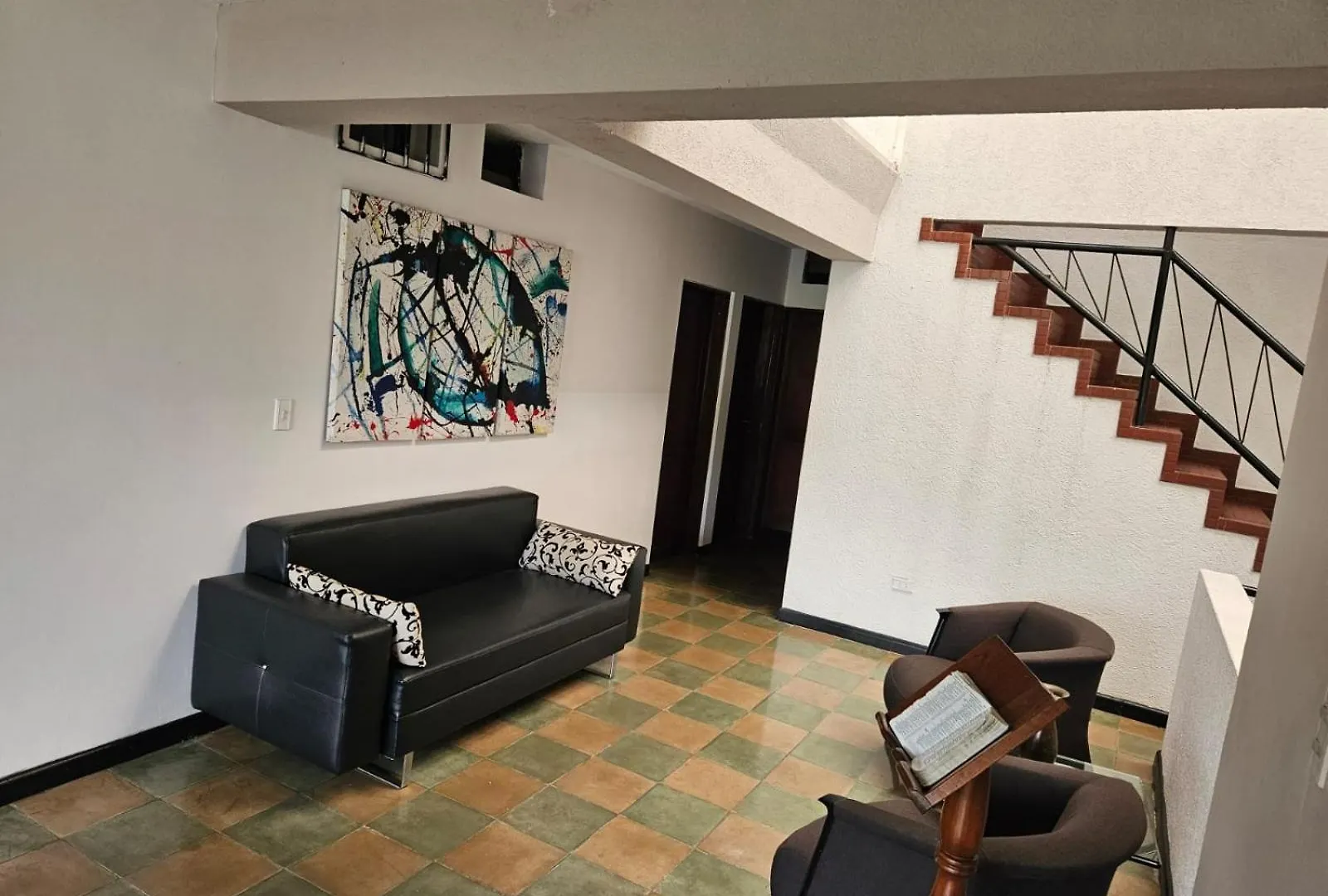 קאלי Hotel Champagnat